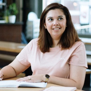 Est. 1983 | Reizen & Latte Machiatto's | Marketing Communicatie Specialist | Lifecoach | Business Mom coach