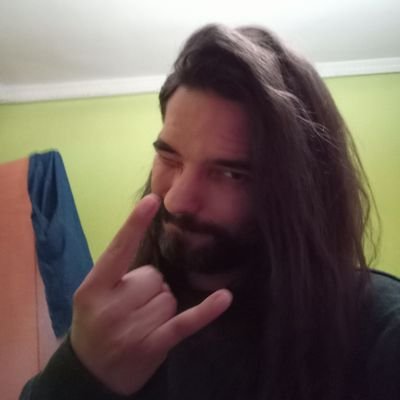 LvL 34. Gamer desde que tengo memoria. Curioso, optimista y payaso por naturaleza a partes iguales. Outlaw to the end
Steam: Z3LL
XboxGT: Z3LL Esp