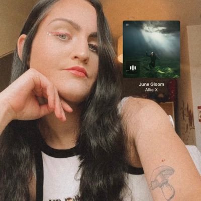 sodonoghue's profile picture. Charity worker and independent researcher 📚☕🐸🍄🌿