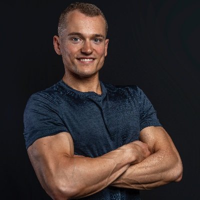 Sport Scientist, PT, Online Health Coach.
Helping Hedge Fund Managers to efficiently invest in a portfolio of health & fitness for longterm health dividends.