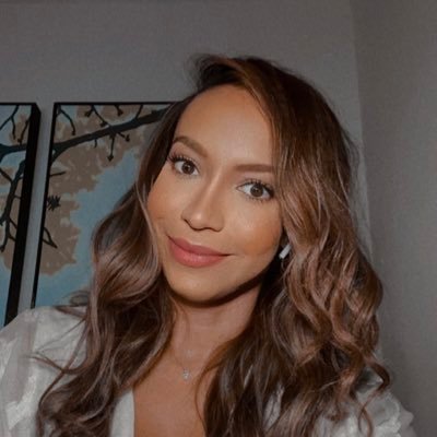 Selenis_L's profile picture. Enterprise Account Executive @ AWS - tweets are my own