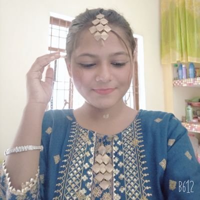 Kirti92473213's profile picture. Have courage & be kind