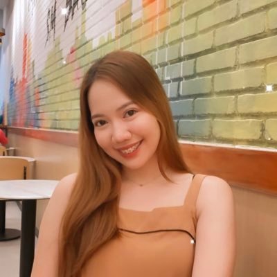 dawnuuut27's profile picture. Even tho my height is just 5’2 but b*tch my attitude is 6’1 💁🏼‍♀️