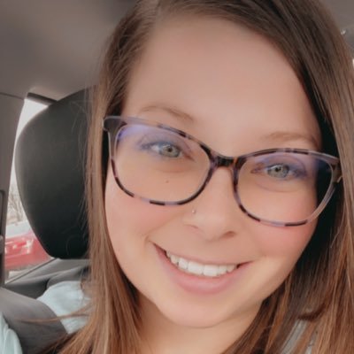 abbey_jauregui's profile picture. Business Major