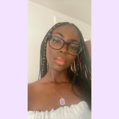 God 1st 🙏🏾| Head in the Cloud ☁️💻 | West Indie Beauty 🇯🇲🇬🇾 | Px💕