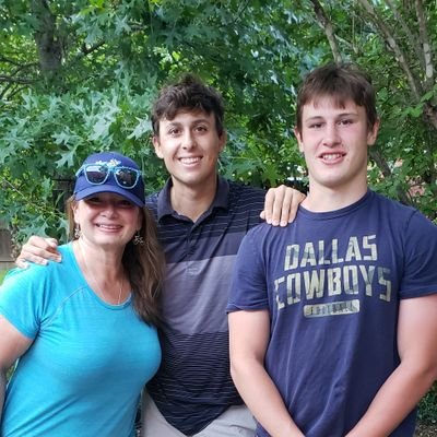 NatashaChev's profile picture. 