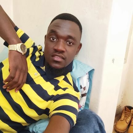 MarleySmigo's profile picture. Pretty Little fears 🌱