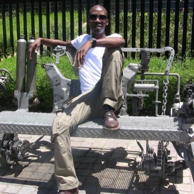 SabzESK's profile picture. A Servant of my People (I am because we are)