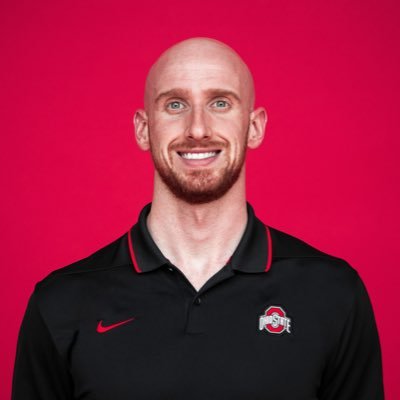 Hoops Recruiting Consultant & Corporate Sales. Prev. Director of Recruiting @OhioStateHoops. Retired Competitive Eater. Still Aspiring Survivor Contestant.