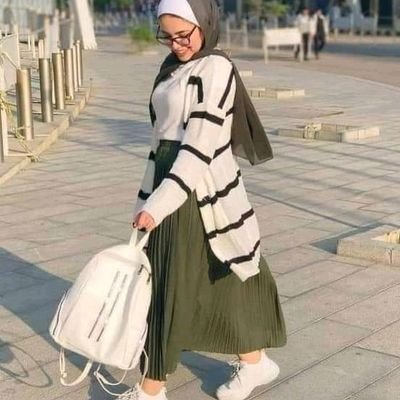 Houda17626030's profile picture. Houda