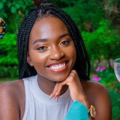 HortenseMPara's profile picture. 📚Communication, Stratégie & Marketing Digital • 🇫🇷 Paris - Brazzaville 🇨🇬 • mes tweets n’engagent que moi.