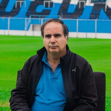 Directivo y Jefe de Prensa del Club Atlético Tucumán.
Autor del libro La Hazaña de Quito.
Historiador y estadígrafo de mi club.