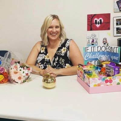 Rach_Robbins's profile picture. mom, coach, and “helper teacher”