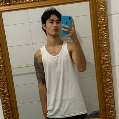 GustavoSakada's profile picture. 