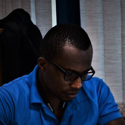 OnchariStanley's profile picture. .