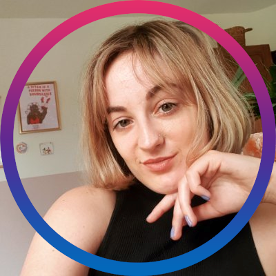 Political scientist. Junior teacher at @UvA_Amsterdam. #blacklivesmatter. 🌈 she/her