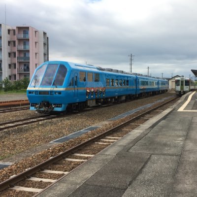 rapid8mantai's profile picture. 主に鉄道関連アカウントです。鉄道模型（Nゲージ）自宅レイアウト（仮）で遊んでいます。 鉄道を使った旅行が好きですがコロナも明けてきたのでそろそろ旅に出たい。 愛車はインプレッサスポーツ。勝手にフォローすみません。勝手にフォロー歓迎。