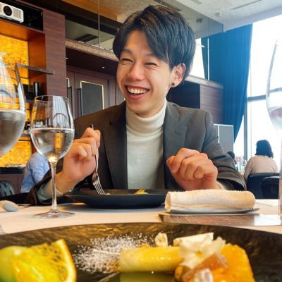 ---- Osaka / Age22 / Dance🕺/ Business✍️----- 【 毎月10名限定月10万〜15万稼ぐ方法教えてます 】 --ねずみ講🙅♂️マルチ🙅♂️投資系🙅♂️ではありません-- 【さすがに5分でポチポチするだけでは稼げないです。】