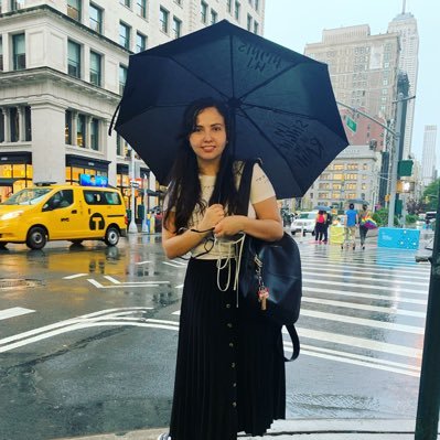 danivillegasv's profile picture. Tell me the best story you know.