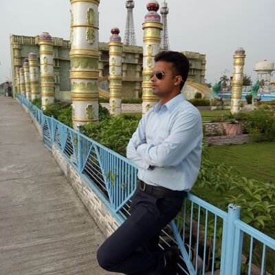 Simple guy not so popular.. always want to be chearful