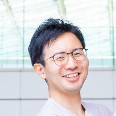 iOS Developer (SwiftUI) 📱 Analytics Engineer (dbt, Looker) 📊