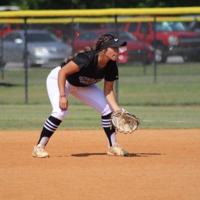 OntiverosZalma's profile picture. lru sball 26’