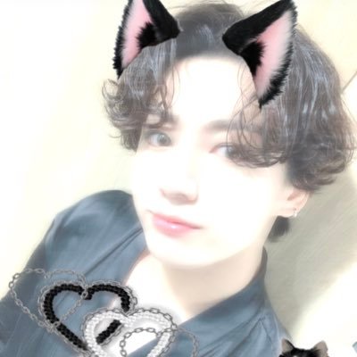 @BTS_twt 💗 / 2020.03.08 윤기가 댓글 읽어준날!!