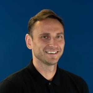 CEO at https://t.co/x0ZZ70Uhpx / Scaled $3m → $6m → PE Exit (2021 - 2023) 💯/ Revolutionizing Local Search Marketing (Legal, Home Services, Med)👨🔬 / Husband & Dad 🏡