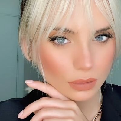 viipsolmaz's profile picture. ☄𝐒𝐞𝐯𝐝𝐞