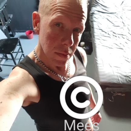 🇳🇱Gay pupslave, locked and owned by a VersaMaster  @maxrotter6 I am a sleazy sub for your pleasure! Only BB