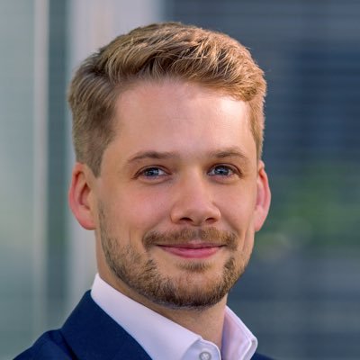 🎥 Film enthusiast // 🎬 Entertainment lawyer // 🎞 Living and working in Berlin //
Special interest in Saudi 🇸🇦 and filmmaking in the gulf region.