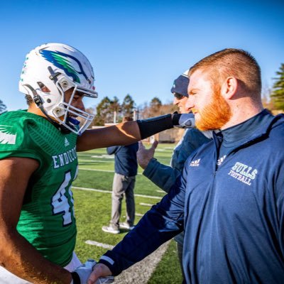 Running Backs coach | Endicott College | @endicottfb 🏖️🏈 #Beachball