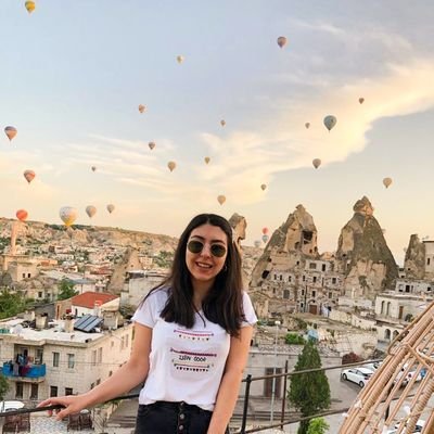 poyrazesma_'s profile picture. 