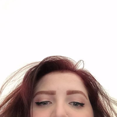 snake_cheeks's profile picture. she/her || 🔞 || ✨🚀 the last survivor of the nostromo, signing off…