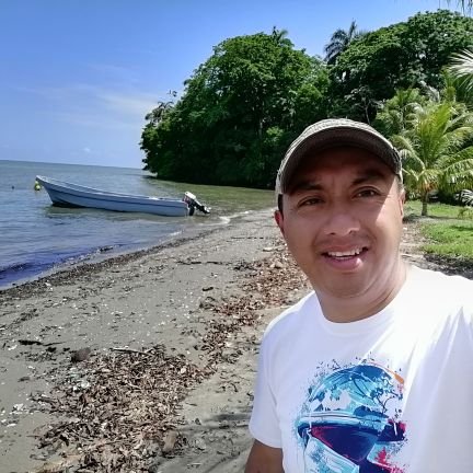 DAVIDPELICO's profile picture. 