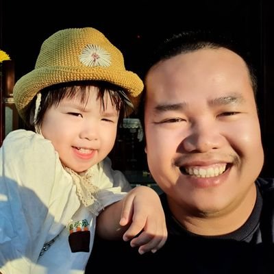 NGUYENTHYCAM1's profile picture. 