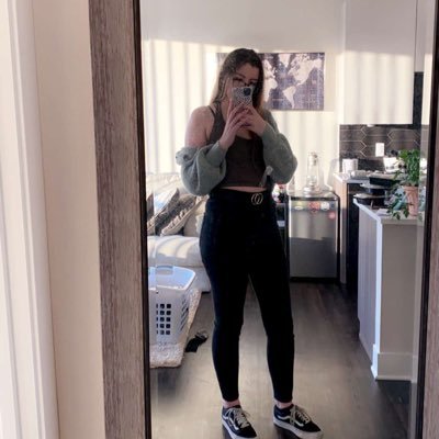 CambriAlexandra's profile picture. 