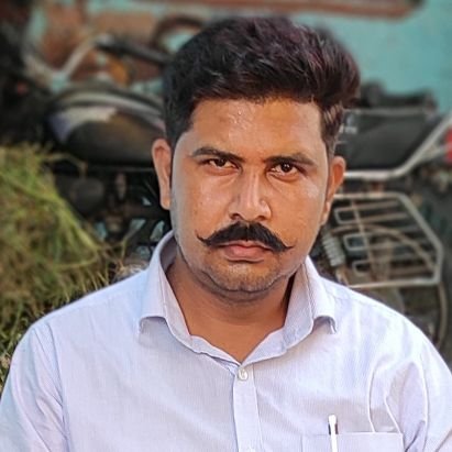 सामाजिक कार्यकर्ता 1-(काबिल बनो,,, कामयाबी अपने आप पीछे दौड़ेगी)
2- दुनियाँ का सबसे बड़ा जेबर अपनी मेहनत है
