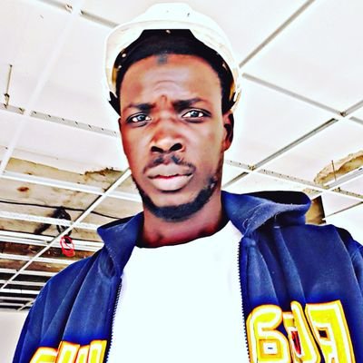 GOSSE_REAL_MADR's profile picture. #HALA_MADRID⚽️

#Doundou_Aldiana_Rék
#Adouna_Lép_Ay_Téranga_Leu
#Yénél_Niépeu_Diam 

#Je_Vous_Love😍
#Mourchid♥️