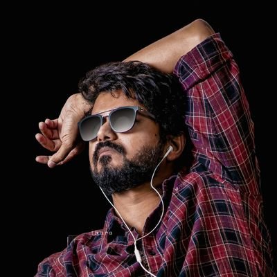 #Thalapathy @actorvijay Admirer😍😘
Studying
“IGNORE NEGATIVITY”
“Create Ur Own Identity”
“KILL THEM WITH Ur SUCCESS AND BURY THEM WITH Ur SMILE”.