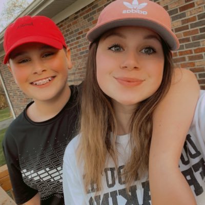 meahjay13's profile picture. 