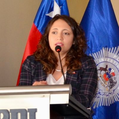 Directora Regional Superintendencia de Educación Aysén. Profesora de Estado en Castellano y Comunicación. Hija de la Ed. Pública y Patagona. Cuenta Personal