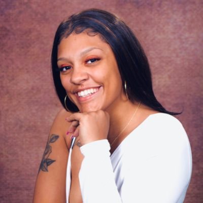DenCo 🛫 SacramentoCa 📍 follow me on all socials @madt007 ✨😘 (backup page 🙄)