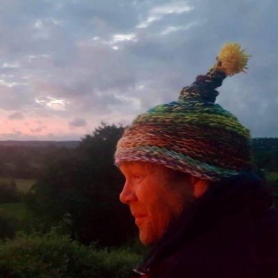 Born 316ppm: grandpa to Scarlett (born 421ppm). Activist🧘 1980's GB rower 🚣‍♂️ Co-founder @Champions4Earth Cheerleader: @ecocidelaw @embercombe @PlanB_earth