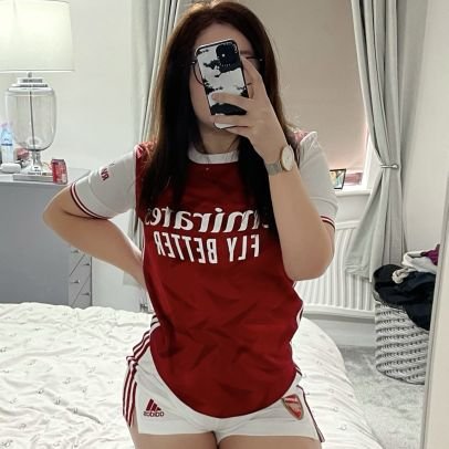 24, Goonerette. Message me on https://t.co/WjfmLpqHu4