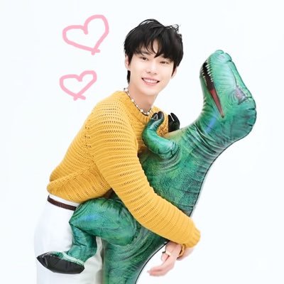 miko2152's profile picture. 