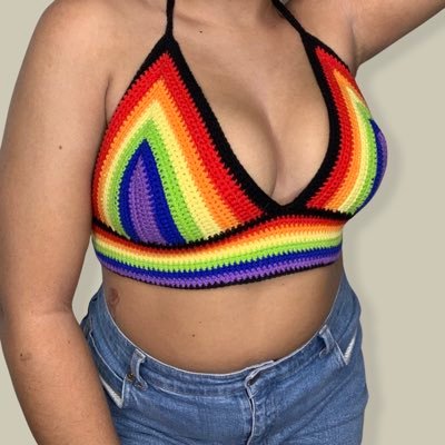 stitchmarkerz's profile picture. Hand crocheted clothing and accessories 🧶 Rachel 💗 | Queer | she/they | IG: @stitchmarkerz