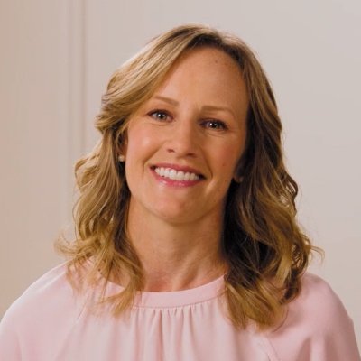 Mom. Wife. Former college and semi-pro soccer player now turned tennis player. Alumni @Microsoft