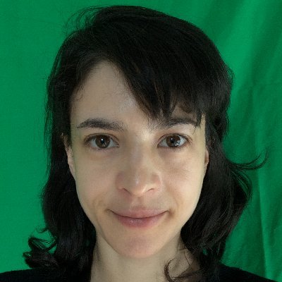 Prof. adjointe, Études des Cultures Numériques @universiteON
Ph. D .Communication @UMontreal. Membre et co-chercheure @ada_x_mtl (elle/she/her)