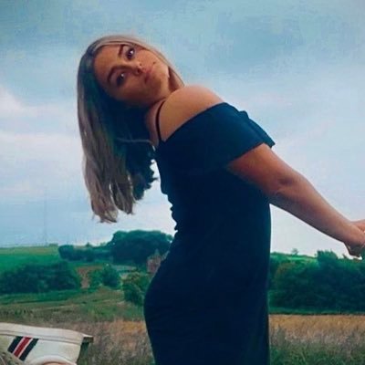 lilymariesmithh's profile picture. Cathedral acadamy ✨
Capa✨